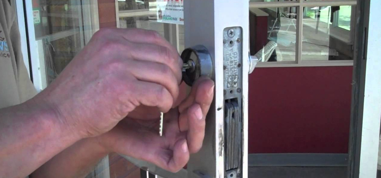 commercial door lock repair Oak Park